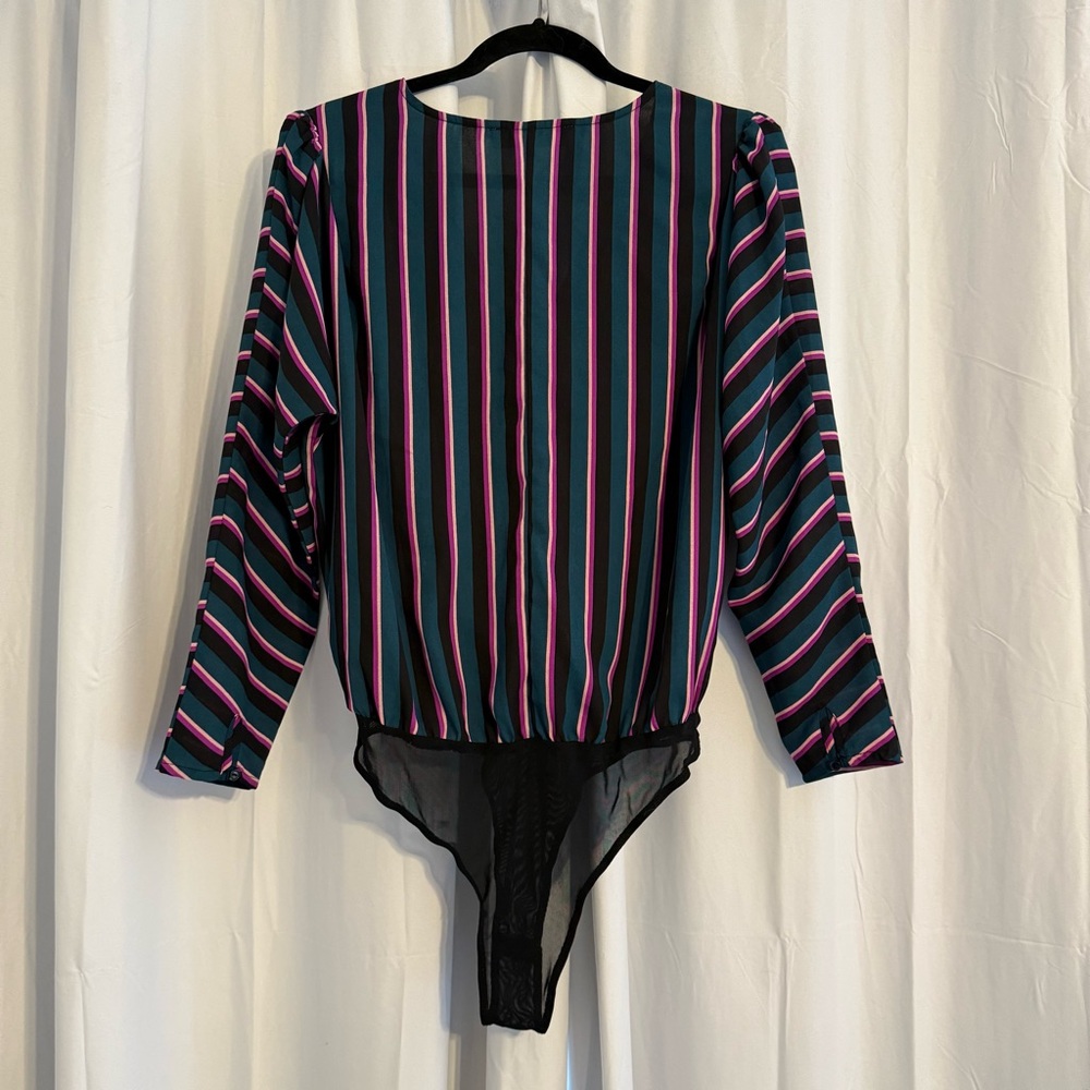 ASTR The Label Striped Faux Wrap Surplice Bodysuit Long Sleeve Women’s Medium - Picture 3 of 10